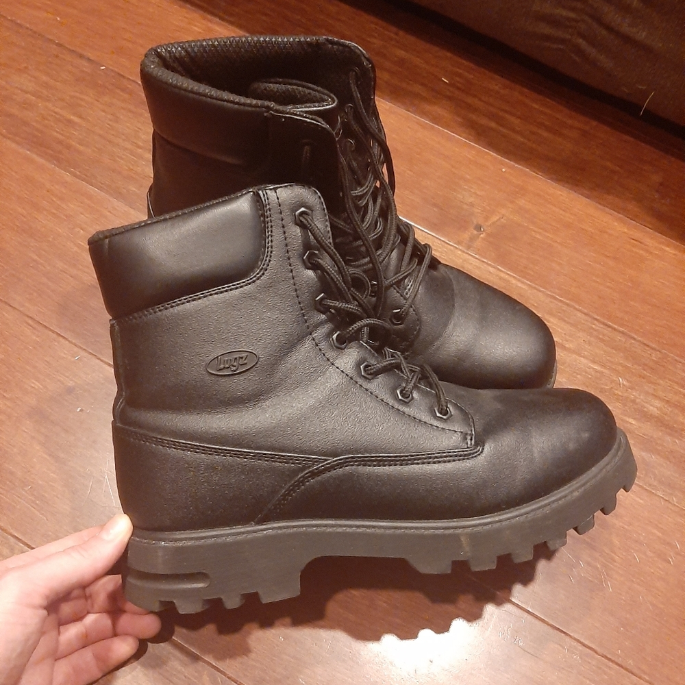 Lugz Mens boots size 10